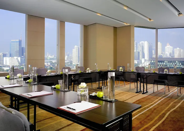 Marriott Sukhumvit 5*